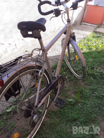 Супер лек и удобен оригинален немски велосипед 28цолови гуми , снимка 3 - Велосипеди - 44825568