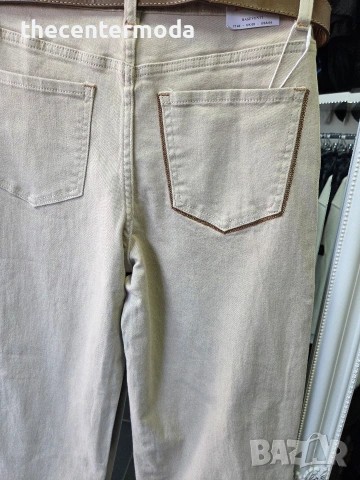 Бели дънки с кафяв колан , снимка 2 - Дънки - 53535874