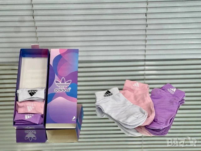 къси чорапи в кутия alo miu miu gucci versace Victoria's secret Adidas nike , снимка 7 - Дамски чорапи - 50970413