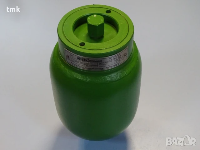 Хидроакумулатор Orsta Hydraulic 2.5/16 TGL 10843 Diaphragm Accumulator 160Bar 2.5L, снимка 6 - Резервни части за машини - 50550779