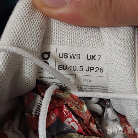 маратонки On Running Cloud v2 All White номер 40 ,5, снимка 8 - Маратонки - 47721793