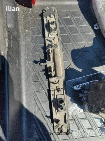 дръжка заден капак V70