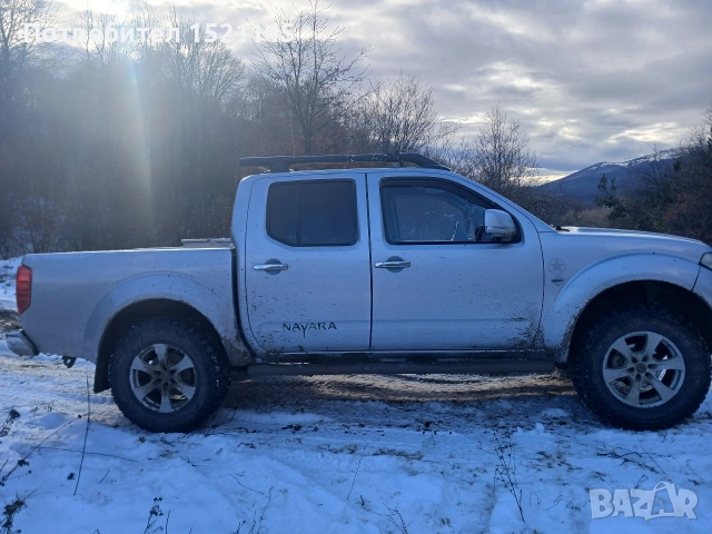Nissan Navara , снимка 7 - Автомобили и джипове - 52760871