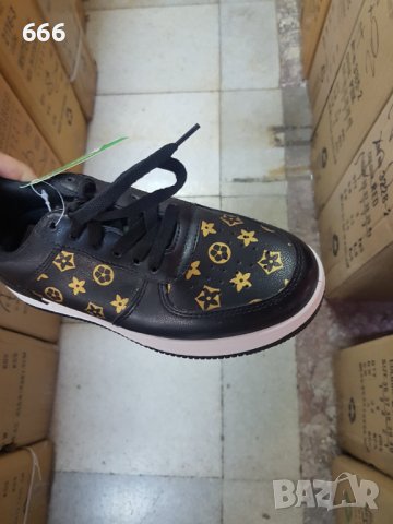 Обувки, снимка 3 - Дамски ежедневни обувки - 42269057