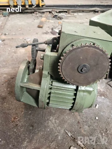 колела редуктори мотори за мостови,козлови кран , снимка 13 - Резервни части за машини - 44223330