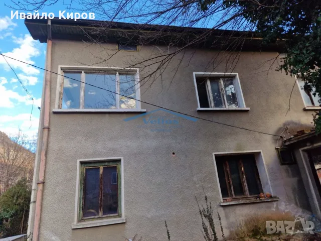 Продава КЪЩА област София, с. гара Лакатник