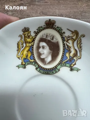 Чиния колекционерска с Кралица Елизабет II, снимка 4 - Антикварни и старинни предмети - 47311944