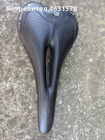 Продавам седалка Selle Italia Trans Am – Отлично състояние!