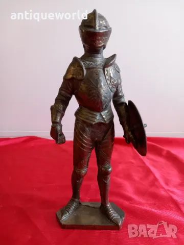 Стара Бронзова Статуетка РИЦАР