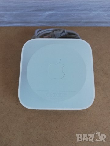 Apple Airport Express, снимка 2 - Рутери - 41820375