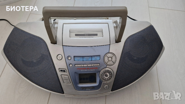 Продавам Panasonic RX-E20