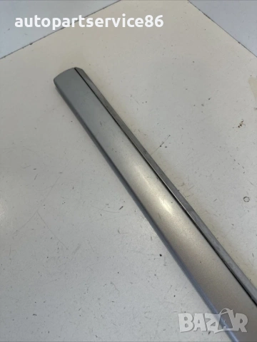 Предна дясна декоративна лайстна сив за Peugeot 407 2.2 HDI (2007) 9660536780, снимка 2 - Части - 53736572