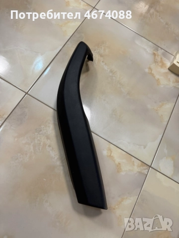 Външна част на дръжката на задна дясна врата на Ауди Audi A8 D4 4H само за 70лв. 4H0867374