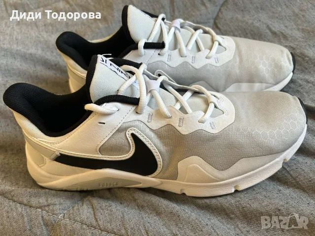 👟 Nike Legend Essential 2 - оригинални, снимка 2 - Маратонки - 56296481