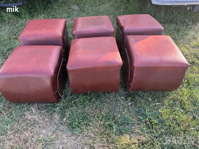 Кожени табуретки, снимка 3 - Дивани и мека мебел - 50702295