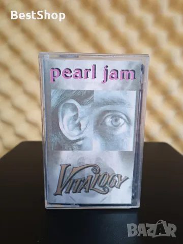 Pearl Jam - Vitalogy