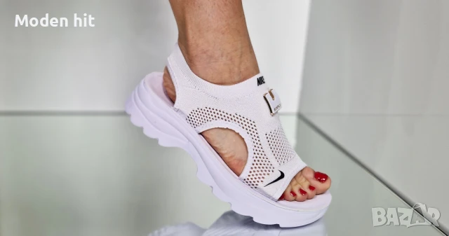 Nike Дамски Бели Сандали С Метален Акцент Найк Код P596, снимка 3 - Сандали - 50427728