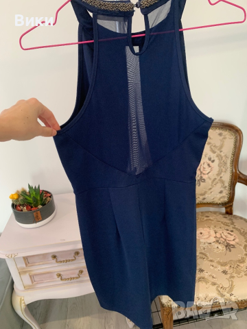 Дамска рокля в размер М, но би станала и за S, снимка 9 - Рокли - 44670540