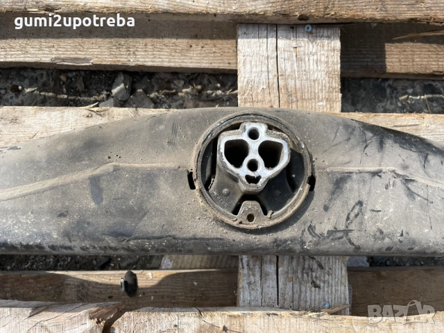 Люлка Държач Скоростна Кутия 7l06399227b Porsche Cayenne S 4.5 2005г 9PA, снимка 3 - Части - 52143160