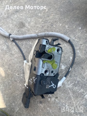 Странична дясна брава C3MA01859, 2268N2734 за Ситроен Берлинго и Пежо Партнер след 2010г,  в автомор, снимка 2 - Части - 41872560