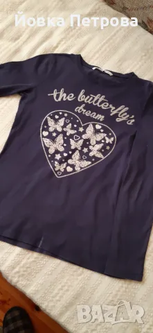 Продавам блузи за момиче по 2.56 € всяка/размер s