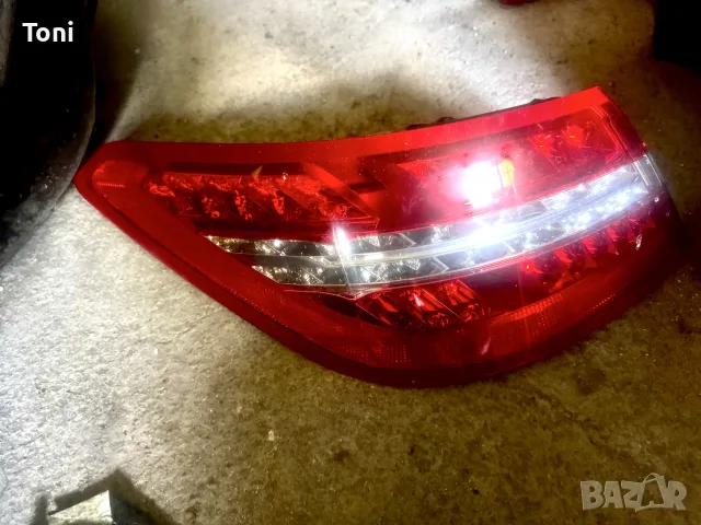 Ляв външен стоп Merceres W207