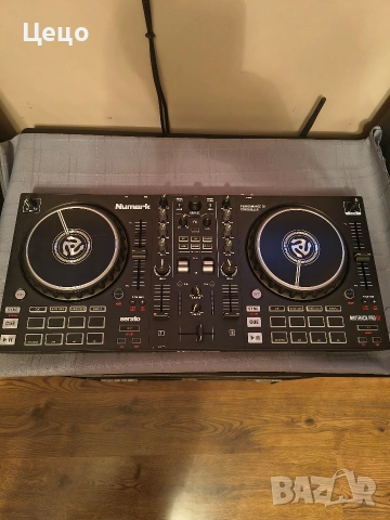 DJ контролер Numark Mixtrack PRO FX, снимка 3 - Ресийвъри, усилватели, смесителни пултове - 53395304
