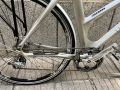 Алуминиев велосипед Avenue 28 цола 8 скорости много лека рамка и запазено внос от Австрия , снимка 2