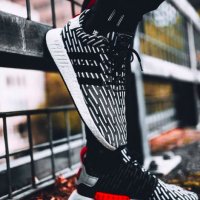 маратонки  Adidas NMD R2 Prime Knit Black White номер 42,5-43 , снимка 4 - Маратонки - 35778771