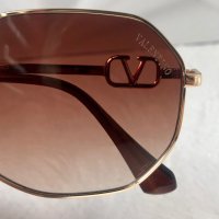 Valentino дамски слънчеви очила Осмоъгълник с верижка синджир, снимка 11 - Слънчеви и диоптрични очила - 41626704