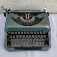 Стара пишеща машина Imperial Good Companion 4 - Made in England - 1957 г., снимка 4 - Антикварни и старинни предмети - 35882114