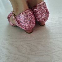 Страхотни обувчици за момиче , снимка 5 - Детски сандали и чехли - 41065697