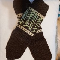 Ръчно плетени вълнени чорапи размер 42, снимка 1 - Мъжки чорапи - 39363823