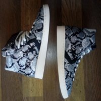 Нови кецове Converse с пайети, снимка 3 - Кецове - 35813485