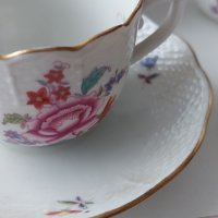 Порцеланов сервиз за кафе фирма Херенд''Herend Queen Victoria Porcelain Coffee'', снимка 10 - Сервизи - 41386690