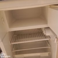 Хладилник за вграждане , снимка 9 - Хладилници - 42559568
