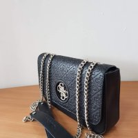 Луксозна Черна чанта  Guess  код SG-F19, снимка 2 - Чанти - 41863339