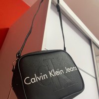 Чанта calvin klen, снимка 2 - Чанти - 42515330