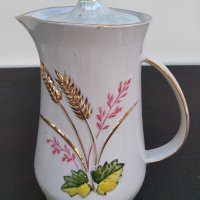 Руски - украински Чайник  с две чаени чашки , снимка 2 - Декорация за дома - 41400967