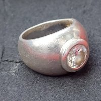 Много масивен сребърен пръстен проба 925 с циркон, снимка 3 - Пръстени - 44252959