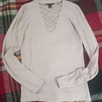 Пуловер, снимка 3 - Блузи с дълъг ръкав и пуловери - 40436232
