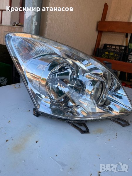 Фар десен за Тойота корола версо.2006-2009, снимка 1