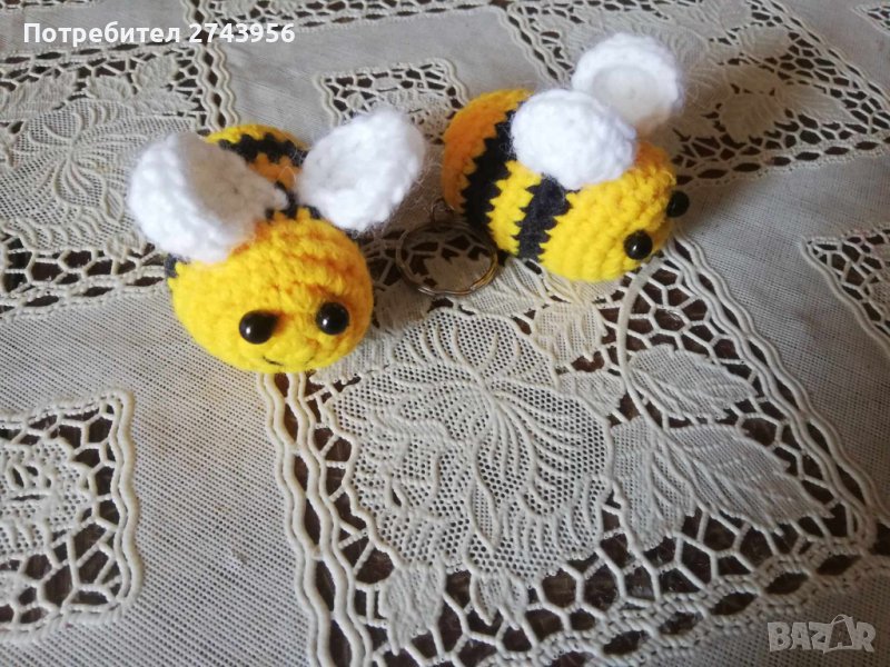 Плетени ключодържатели - пчелички, снимка 1