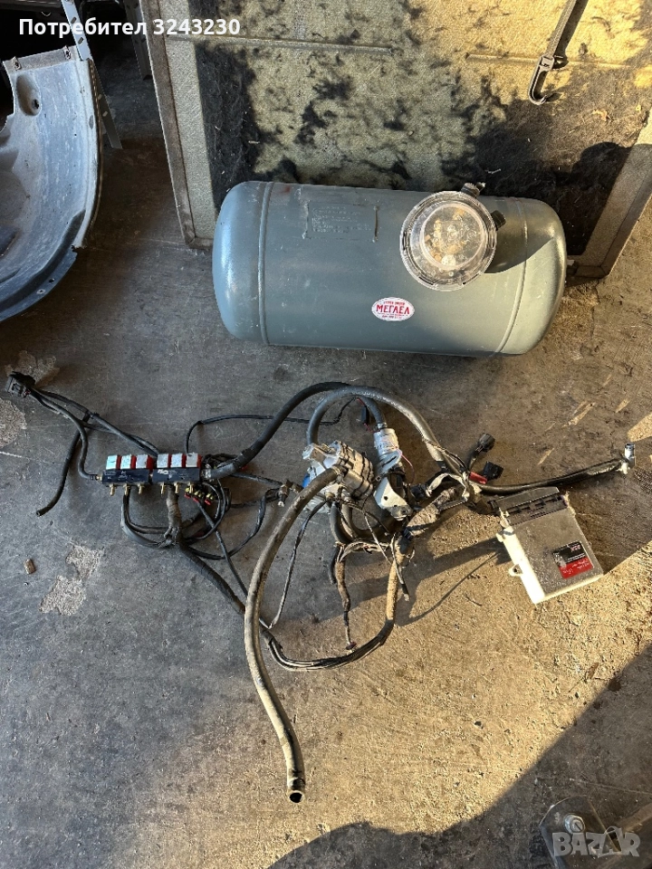 Газов инжекцион AEB 6 цилиндров, снимка 1