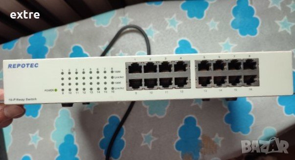 16 портов мрежов суич REPOTEC RP-1716DR2, снимка 1