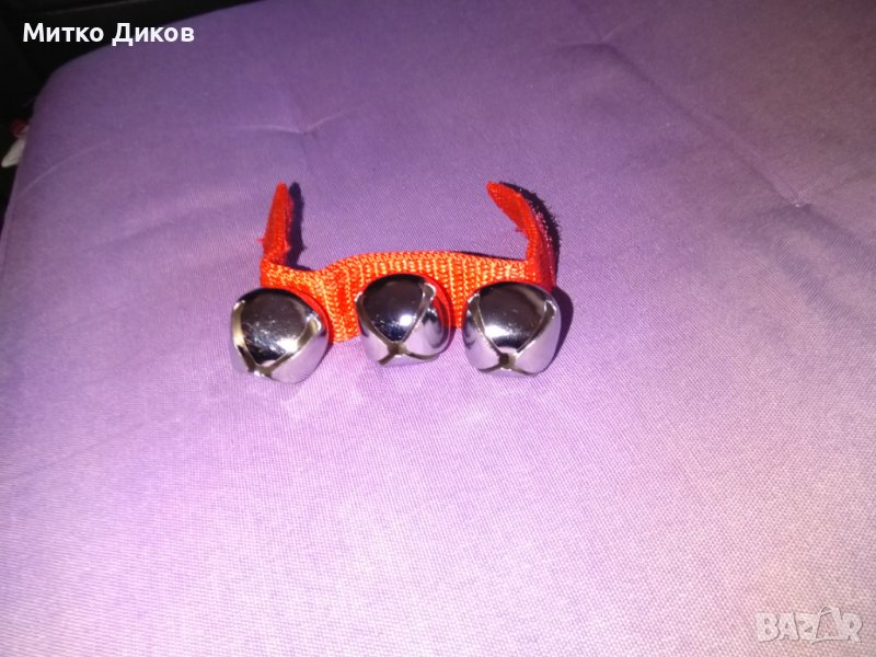 Гривна промазан плат за дете с три звънчета, снимка 1