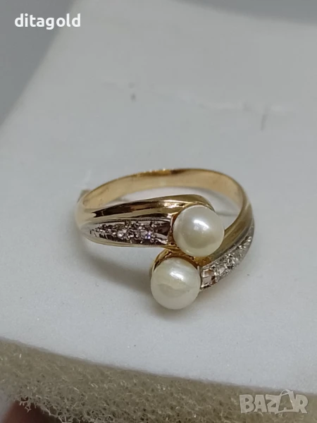 Златен 18К пръстен с естествени перли и бели топази 4.38 гр 18К цена 700 лв, снимка 1