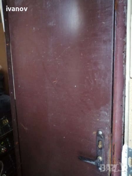 Масивна метална блиндирана врата , снимка 1