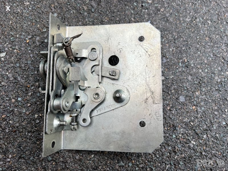 БРАВА ДЯСНА ВРАТА УАЗ ХЪНРЪР UAZ HUNTER НОВА 3151-6105010, снимка 1