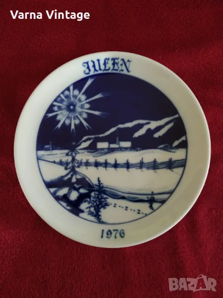 Колекционерска порцеланова чиния JULEN (Коледа) 1976. HACKEFORS JULTALLRIK Швеция., снимка 1